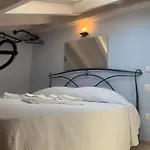 Casa Castellana 1 E Casa Castellana 2 * סלה קומצ'ינה