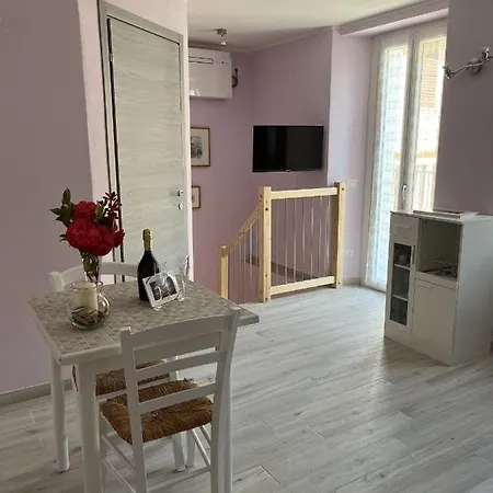 Casa Castellana 1 E Casa Castellana 2 * Sala Comacina