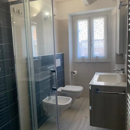 Casa Castellana 1 E Casa Castellana 2 Διαμέρισμα Sala Comacina